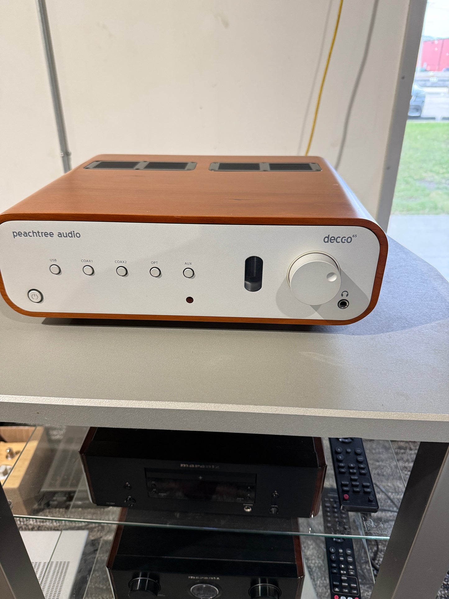 Peachtree Audio Decco 65 (Pre-owned)