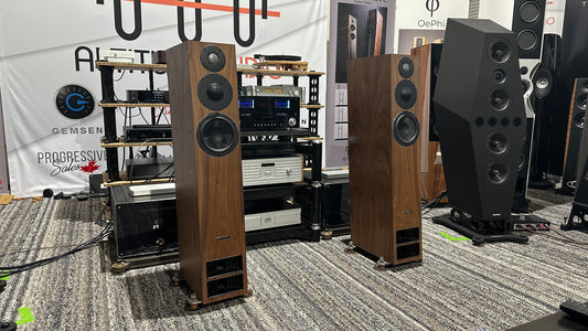 TWENTY5.26i TOWER SPEAKERS - PAIR (DEMO)