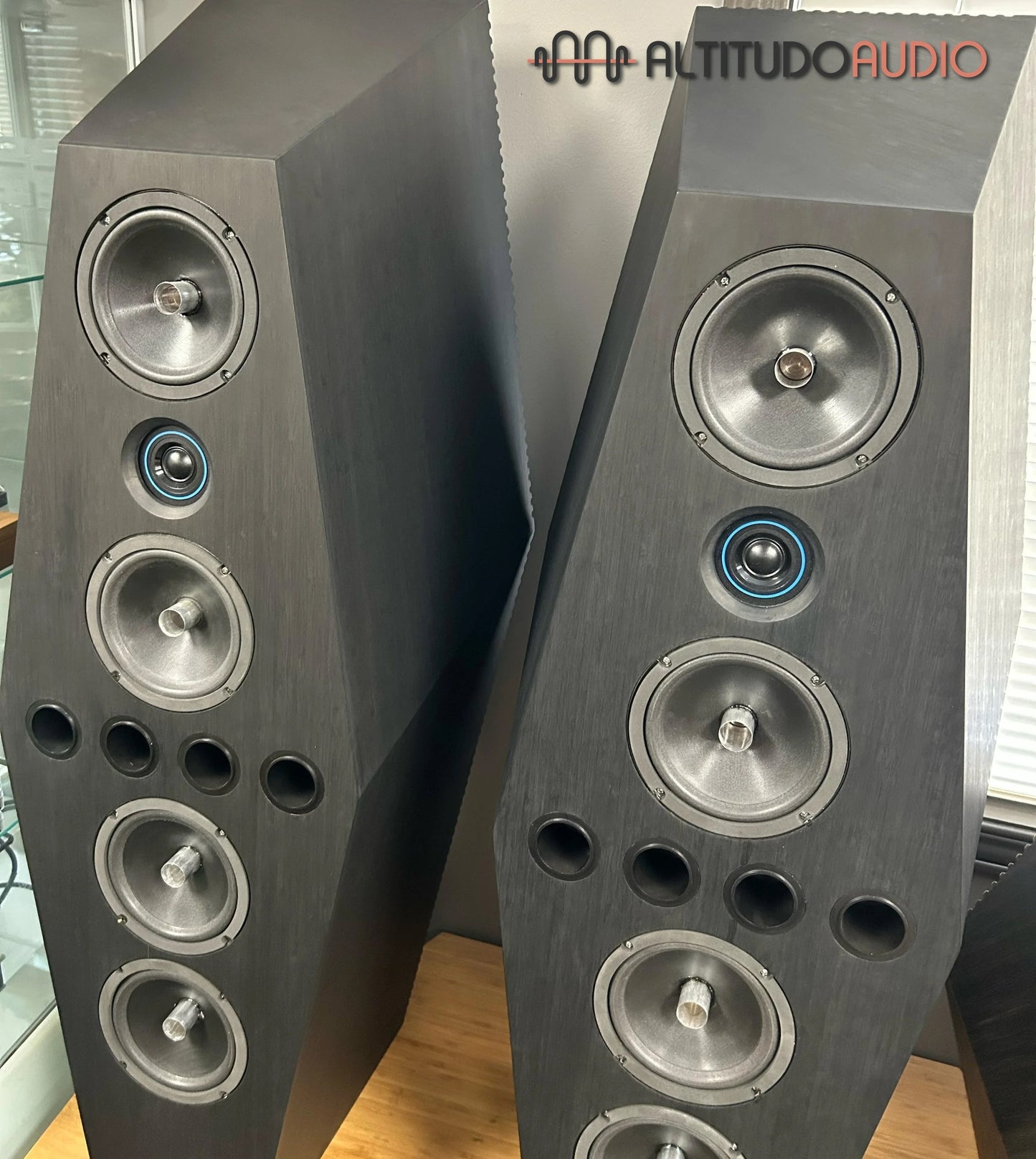 Hartley Loudspeakers Reference Tower