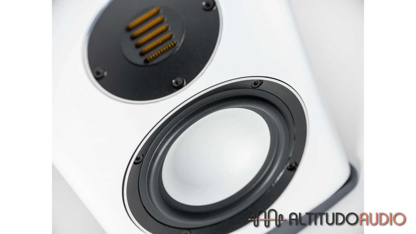 Elac Carina Bookshelf Speakers- BS 243.4 (Pair)