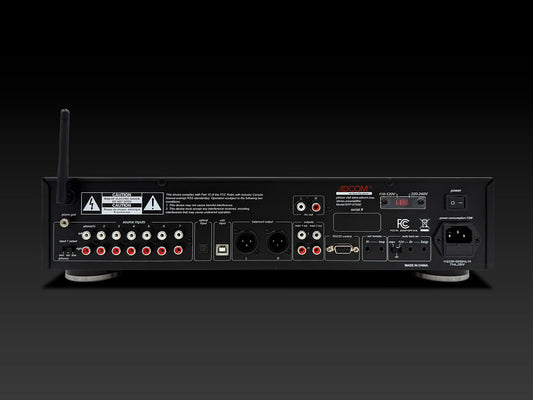 ADCOM GFP-915SE High-Performance Preamplifier