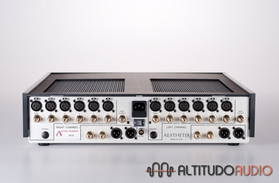 AESTHETIX CALYPSO TUBE LINESTAGE PREAMPLIFIER