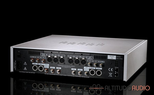 915R - Reference Fully Balanced Tube Preamplifier