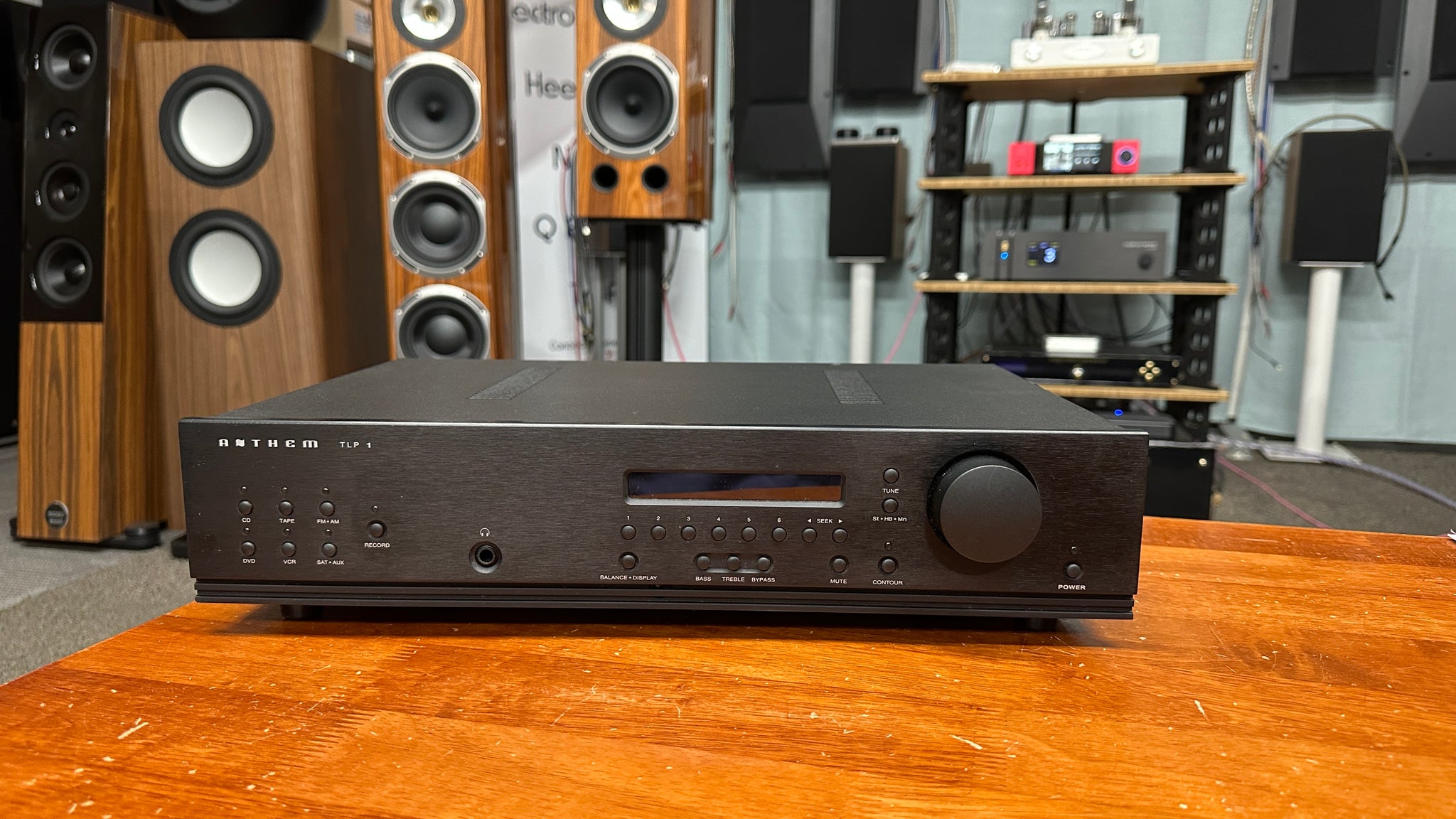 Anthem TLP-1 Preamplifier