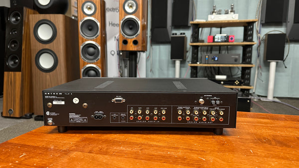 Anthem TLP-1 Preamplifier