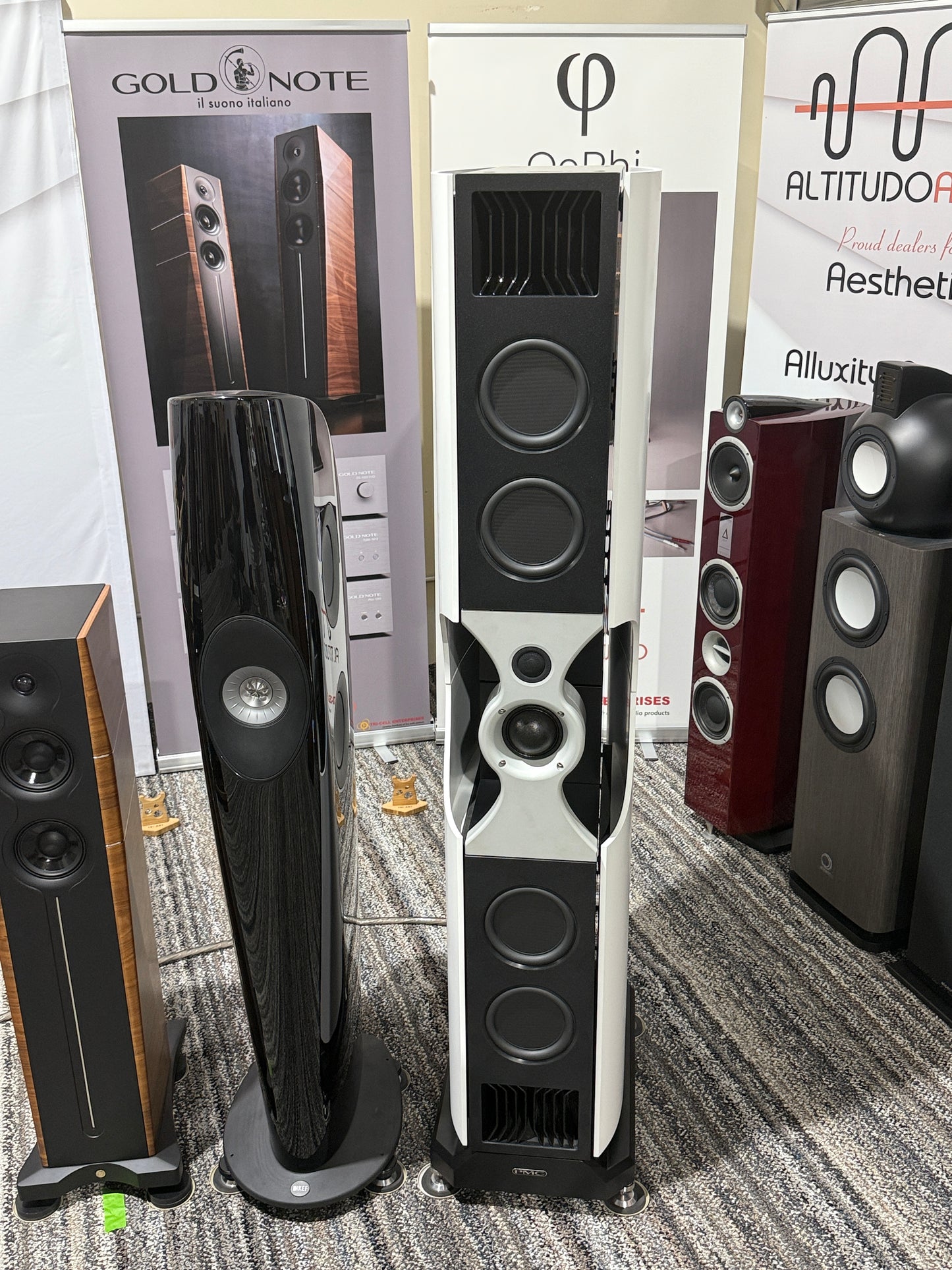 PMC FACT FENESTRIA TOWER SPEAKERS - PAIR (White Silk) (Pre-Owned)