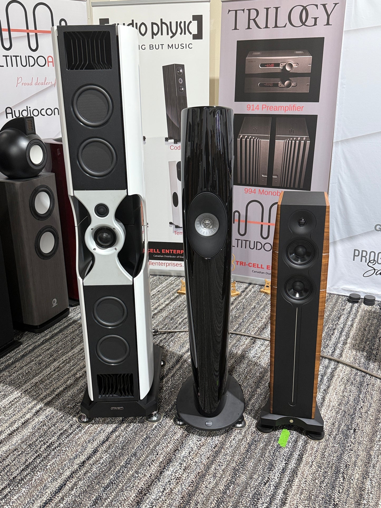 PMC FACT FENESTRIA TOWER SPEAKERS - PAIR (White Silk) (Pre-Owned)