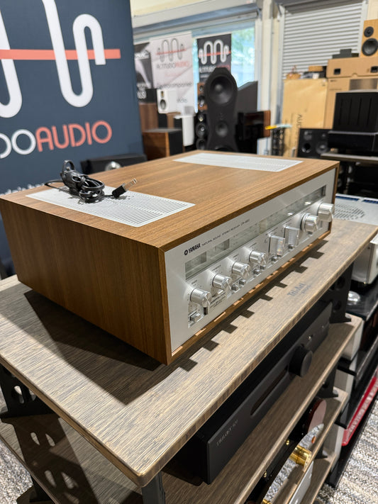 Yamaha CR-820 Integrated Amplifier (Pre-owned)