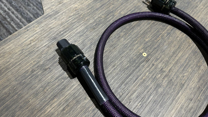 GutWire B-10 Premium Power Cable  (1.5M)