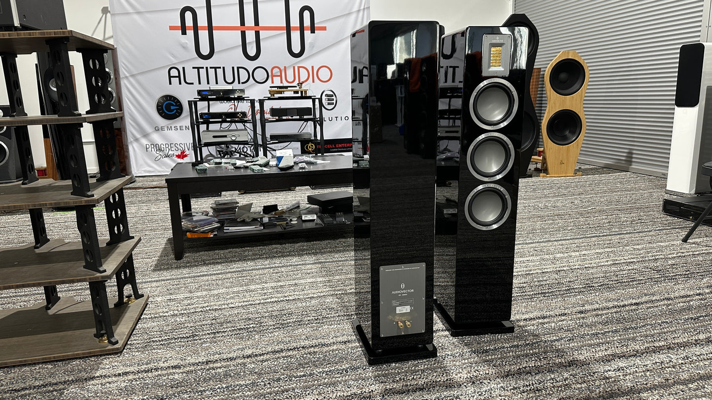 Audiovector QR 5 Floorstanding Speakers (Pre-Owned)