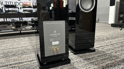 Audiovector QR 5 Floorstanding Speakers (Pre-Owned)