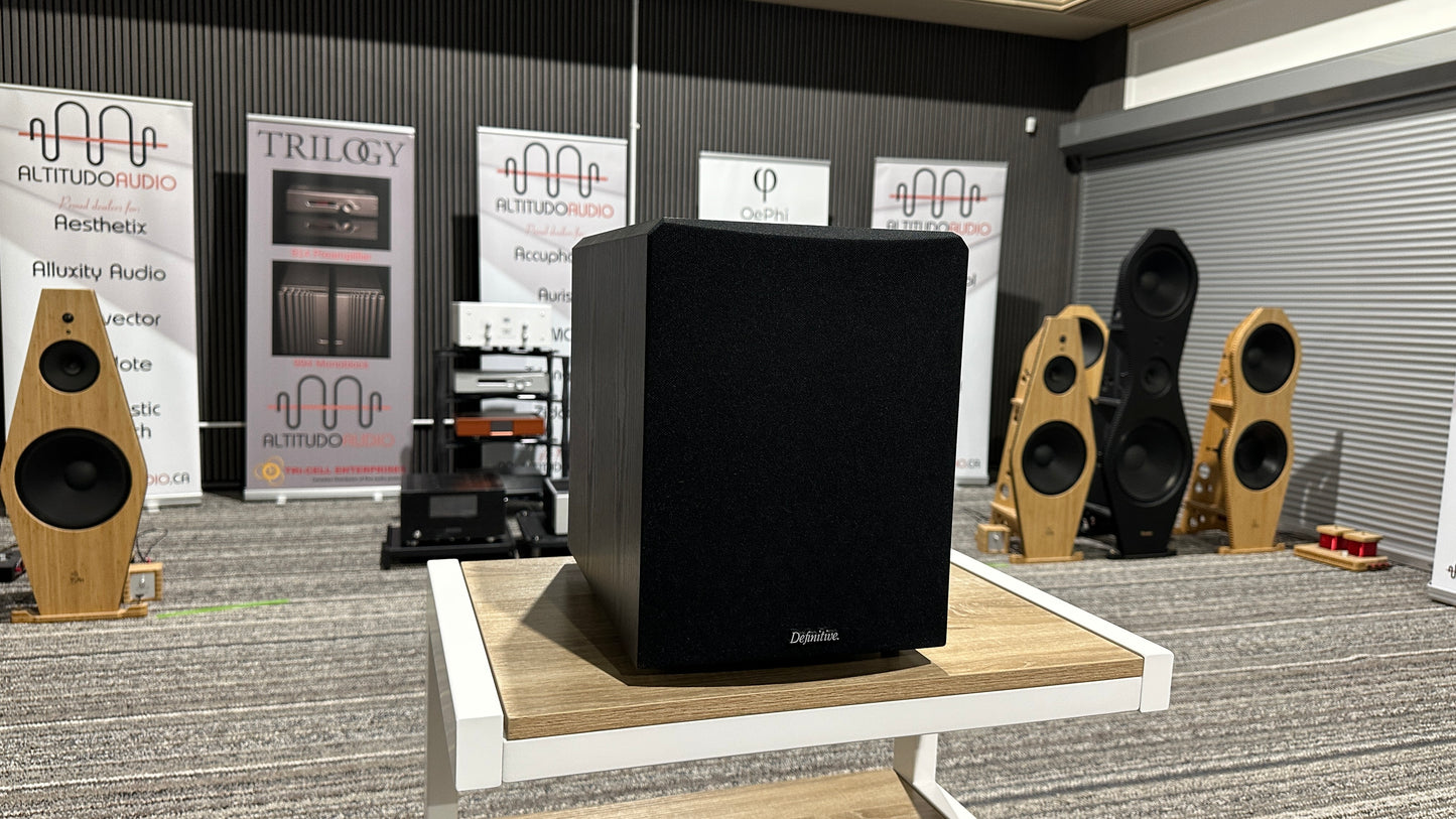 Definitive Technology Powerfield Subwoofer 700 Watts (Pre-Owned)