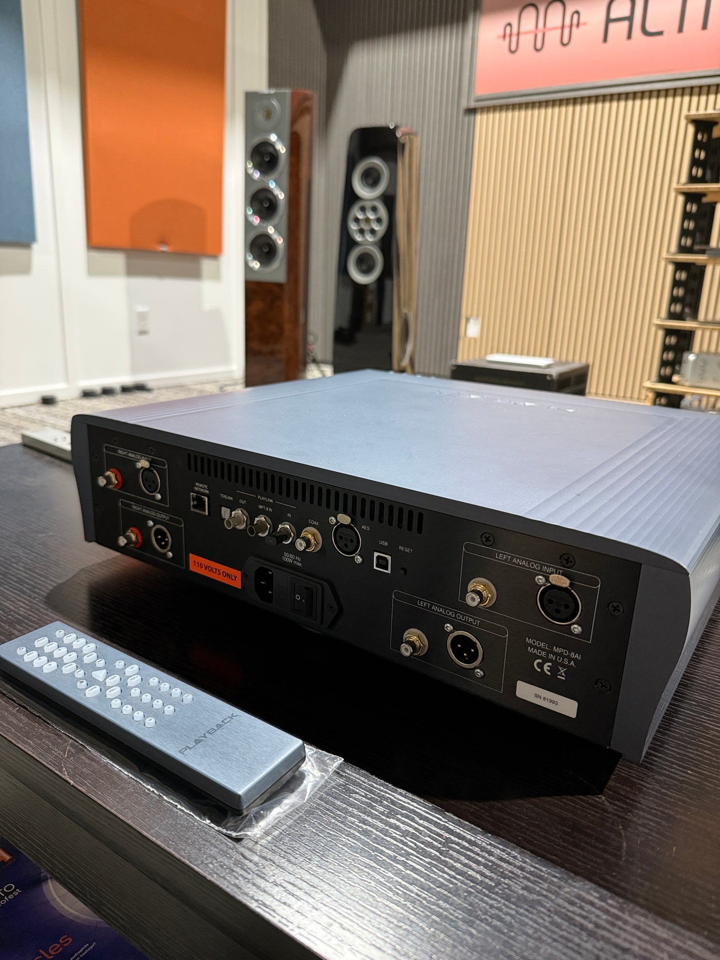 MPD-8AI Dream DAC/Preamplifier (Pre-Owned)