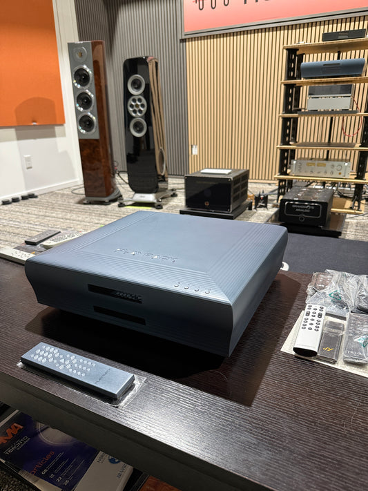 MPD-8AI Dream DAC/Preamplifier (Pre-Owned)