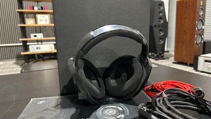 Sennheiser HD-800S Reference Circumnaural Headphones(Pre-Owned)