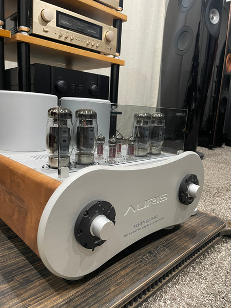 Auris Fortissimo Integrated Tube Amplifier (Pre-owned)