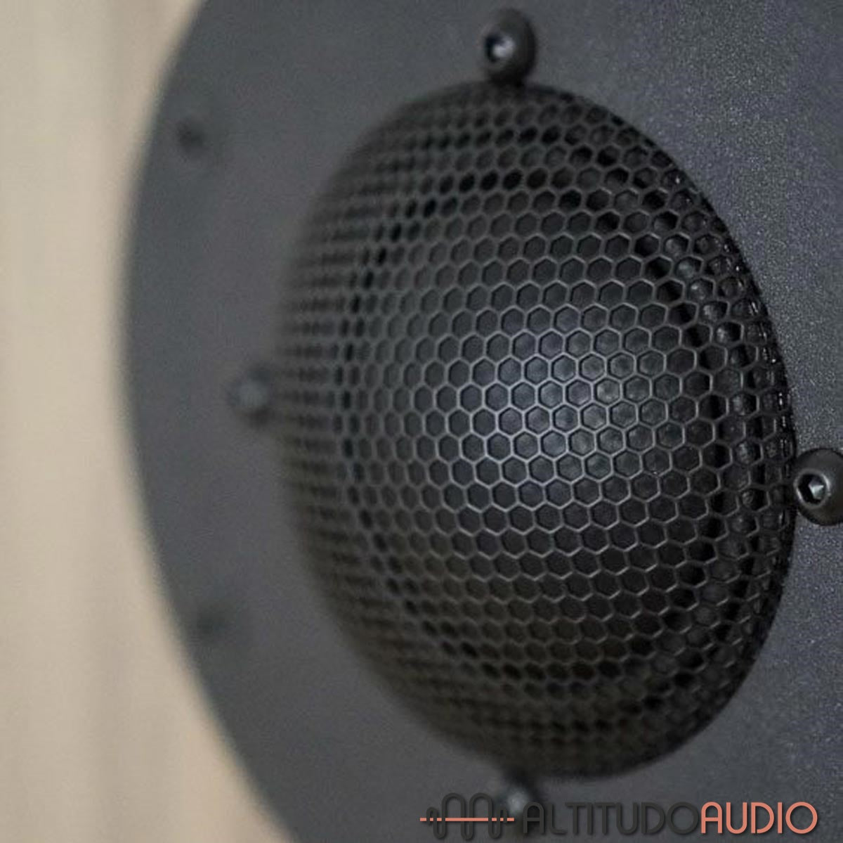 Incanto Floorstanding Speakers