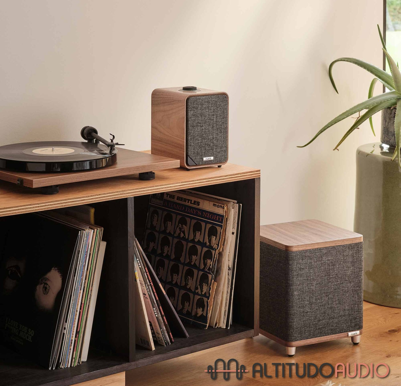 MR1 MK3 Desktop Speaker System