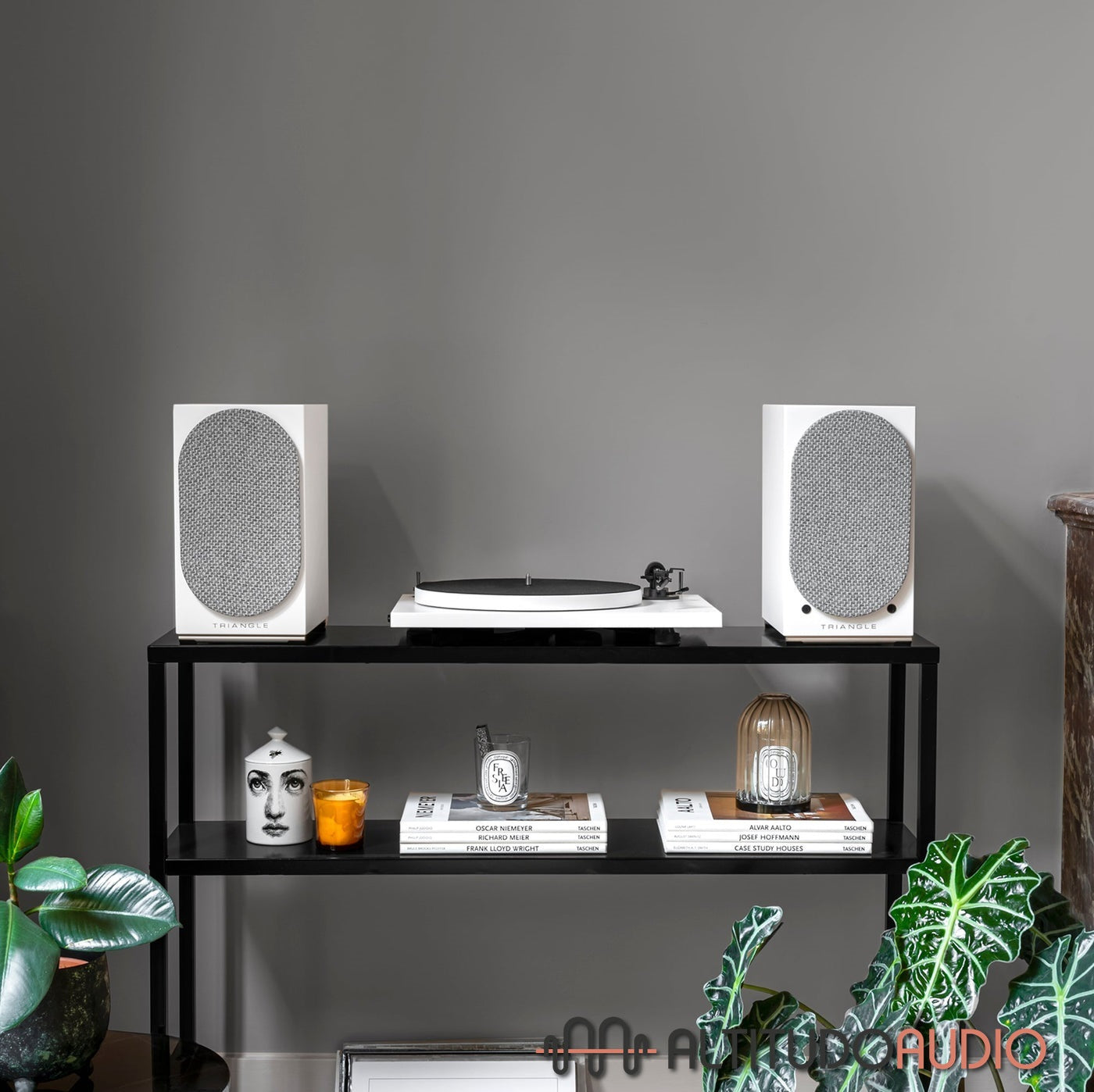 Triangle Lunar 1 Turntable