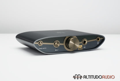 Zen DAC V3 - Desktop USB DAC and Headphone Amplifier