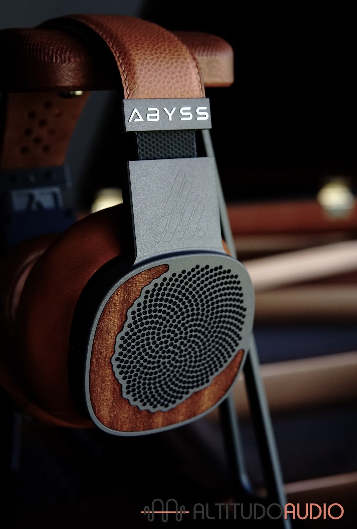 Diana MRx Bass Reference Headphone
