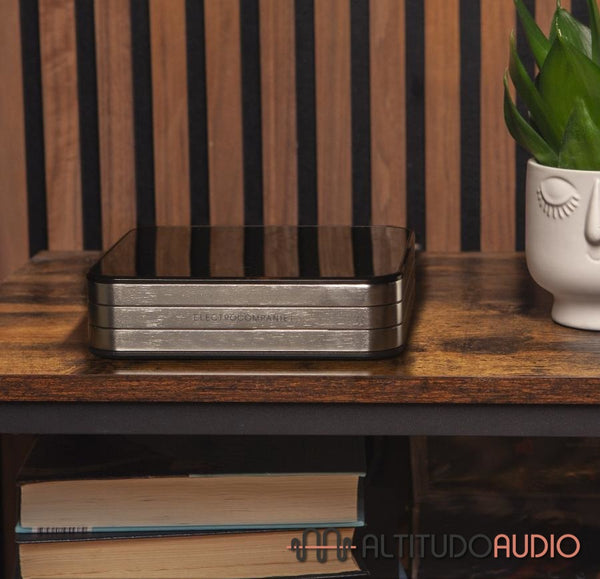 Rena SA2 Wireless Streaming Stereo Amplifier